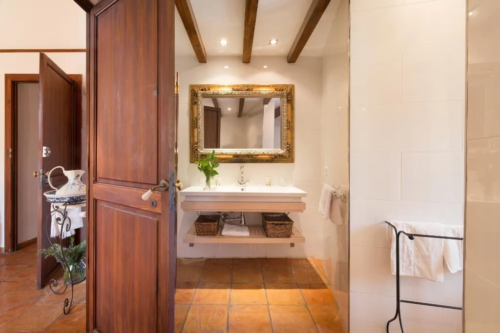 Double or Twin SUPERIOR THREE BEDROOMS Room, Sa Vall, Majorca