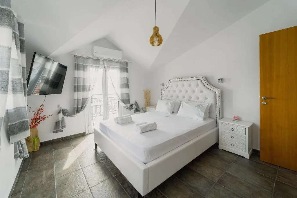 Room, Stellatos House, Kalamata