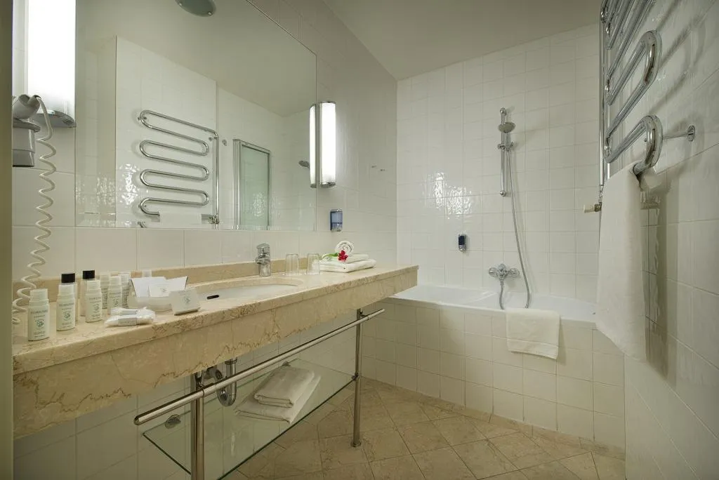JUNIOR SUITE STANDARD Room, EA Hotel Julis, Prague