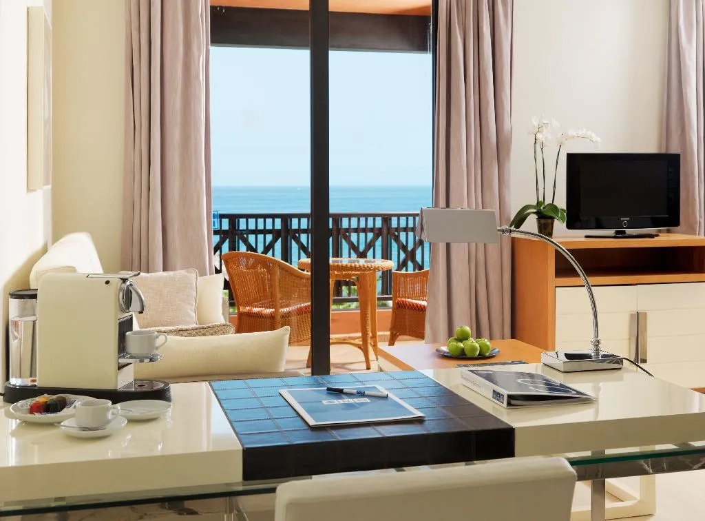 JUNIOR SUITE STANDARD Room, H10 Costa Adeje Palace, Tenerife