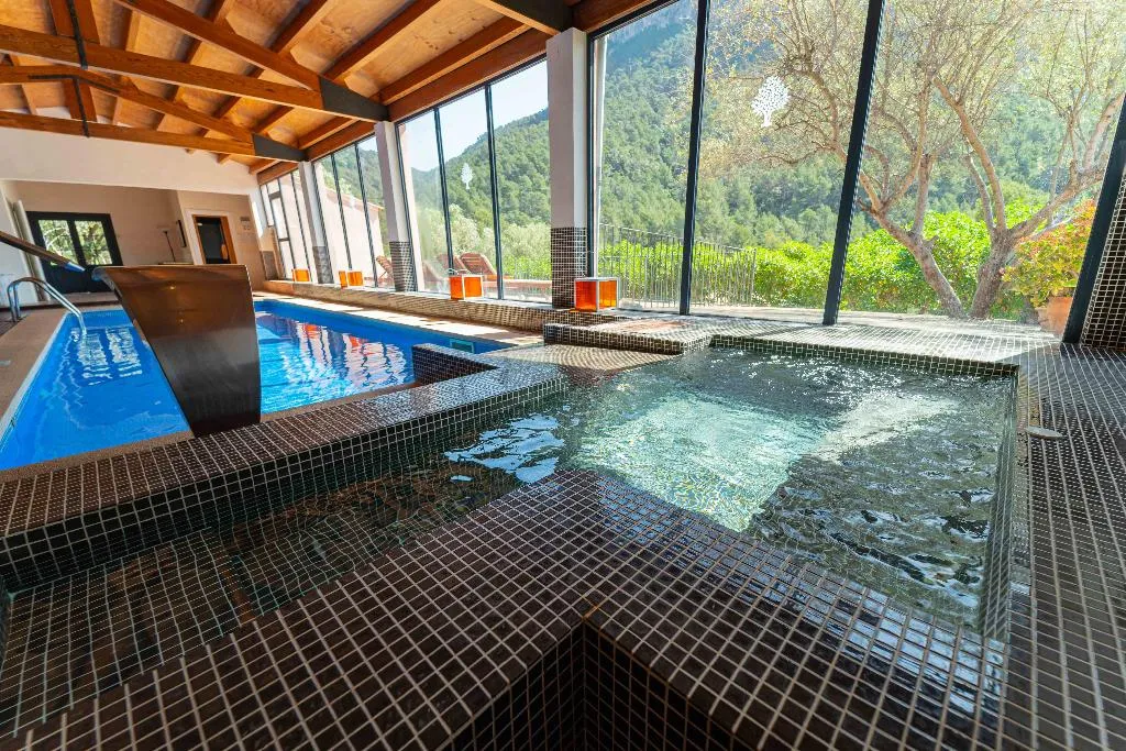 Pool, Hotel Rural S'Olivaret, Majorca