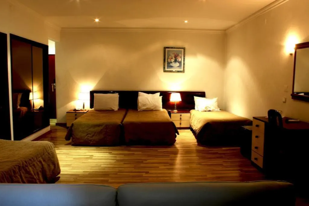 QUADRUPLE STANDARD Room, Excelsior, Lisbon