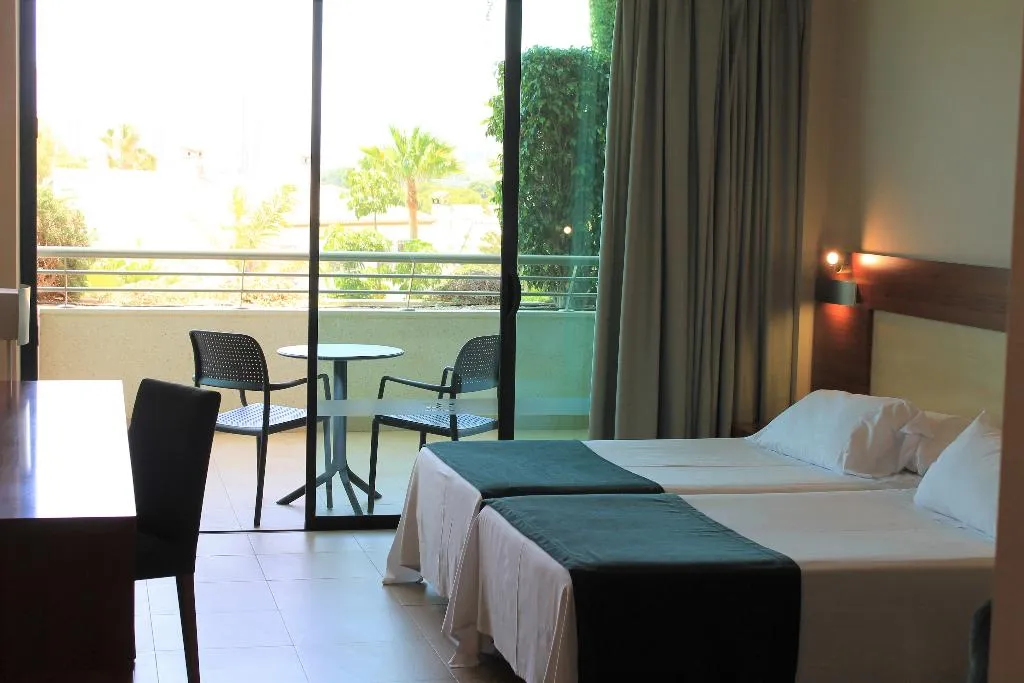 Double or Twin CAPACITY 3 Room, Deloix Aquacenter, Costa Blanca