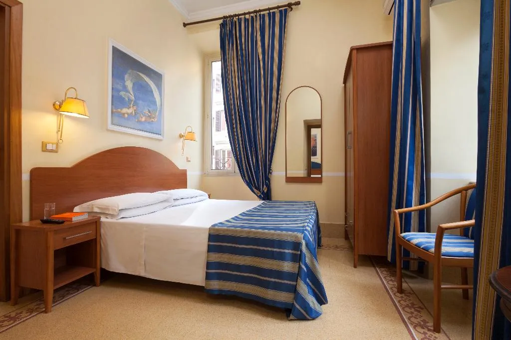 QUADRUPLE STANDARD Room, Hotel Kennedy, Rome