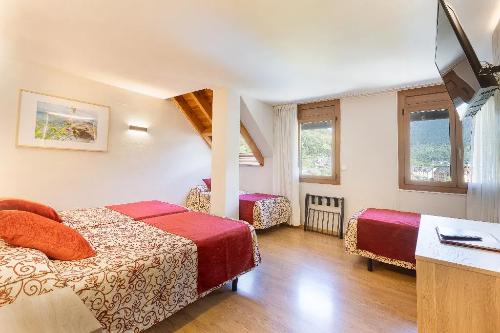 QUADRUPLE STANDARD Room, Eth Solan, Costa Brava