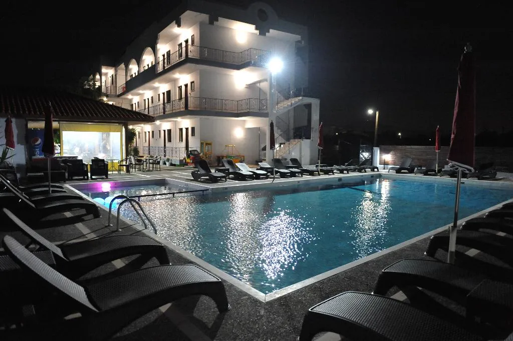 Pool, Maritime, Rhodes