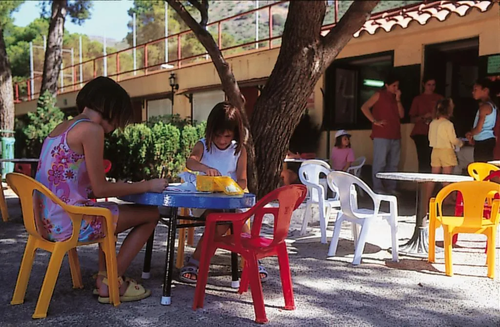 Sports and Entertainment, Cala Montjoi, Costa Brava