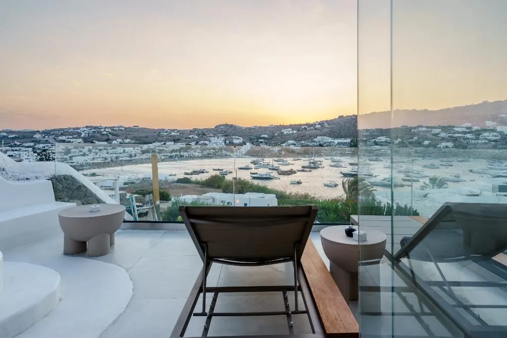 SUITE LUXURY ONE BEDROOM Room, Kivotos Mykonos, Mykonos
