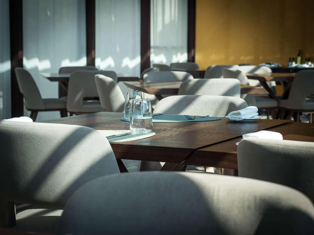 Restaurant, de Bonart Naples-Curio Collection by Hilton, Naples