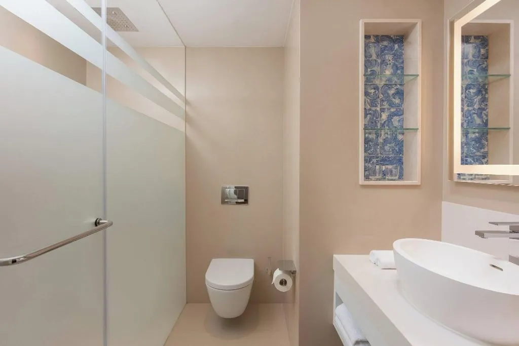 SUITE RESORT VIEW Room, Pine Cliffs Resort, Algarve