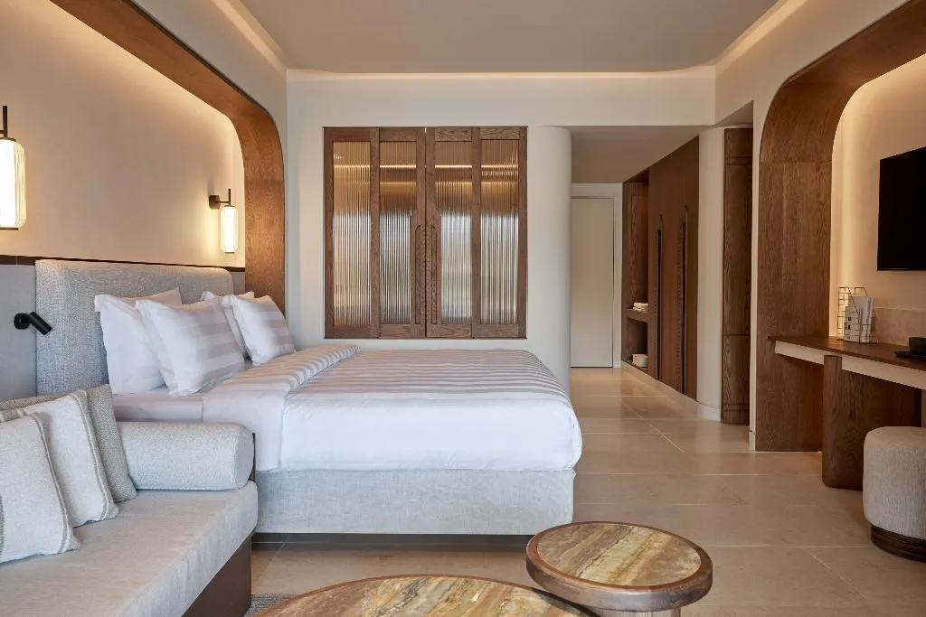 SUITE PREMIUM ONE BEDROOM Room, Daios Cove, Crete