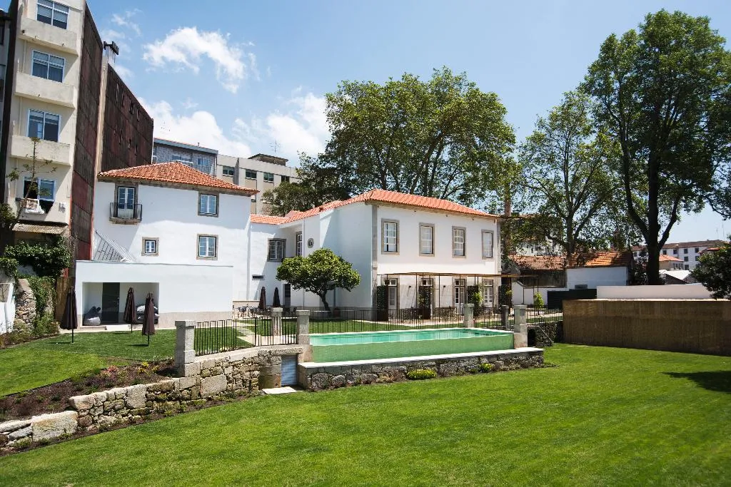 Pool, bnapartments Carregal, Porto