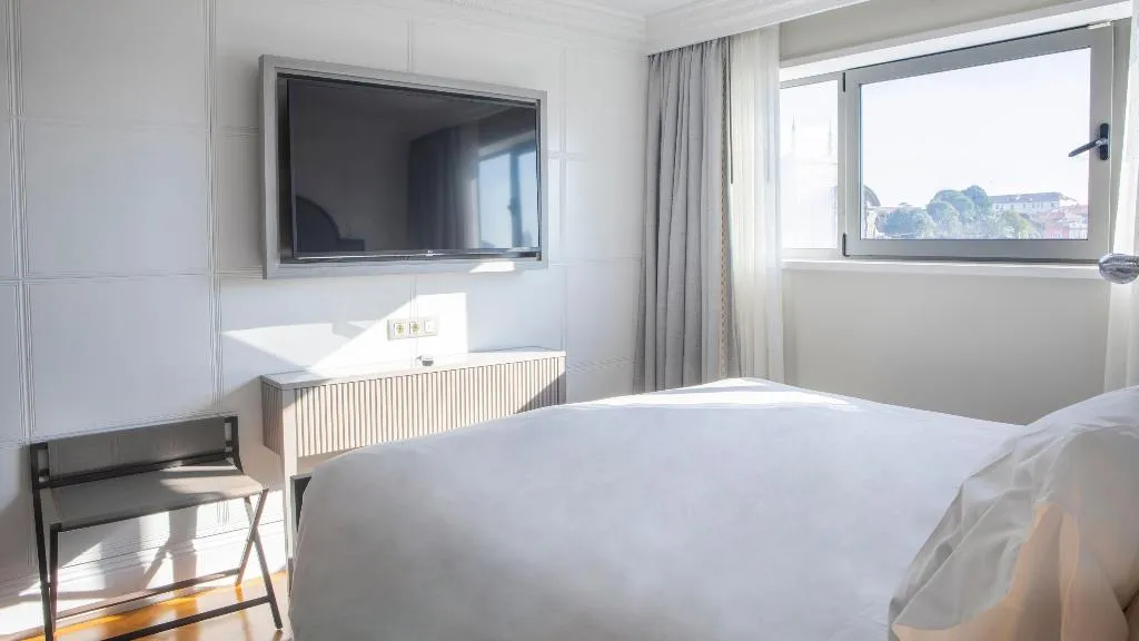 SUITE STANDARD Room, InterContinental Porto Palacio das Cardosas, Porto