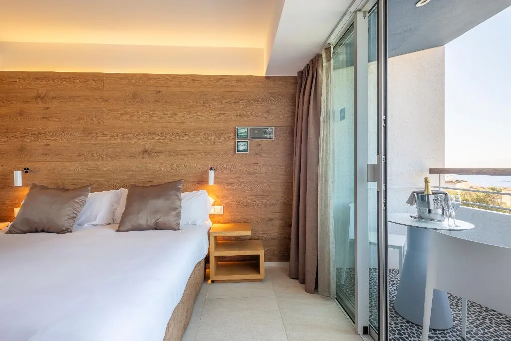 DOUBLE DELUXE Room, Leonardo Boutique Hotel Port Portals - Adults only, Majorca