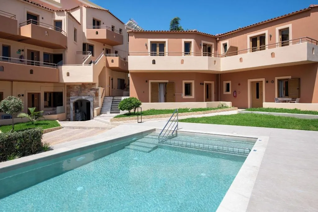 Pool, Eko Suites Apartments, Crete