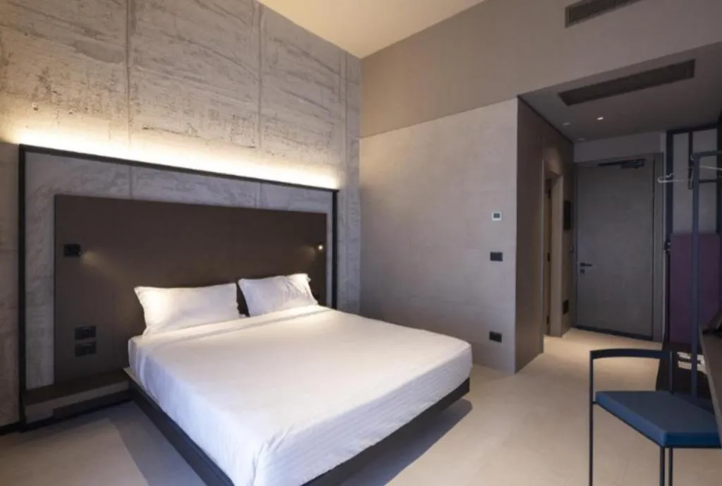 DOUBLE STANDARD Room, Joy 124 Hotel Milano, Milan