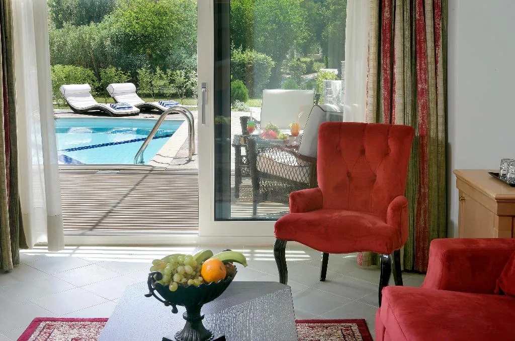 SUITE WITH PRIVATE POOL Room, Theophano Imperial Palace, Halkidiki