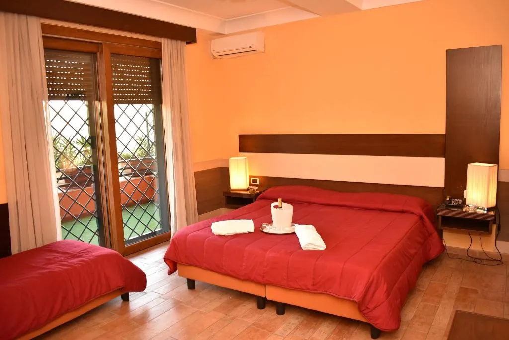 Room, Hotel Miravalle, Naples