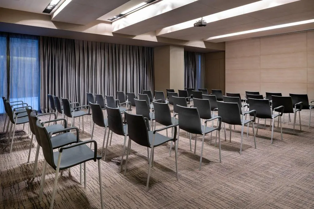 Conferences, AC Barcelona Sants, Barcelona
