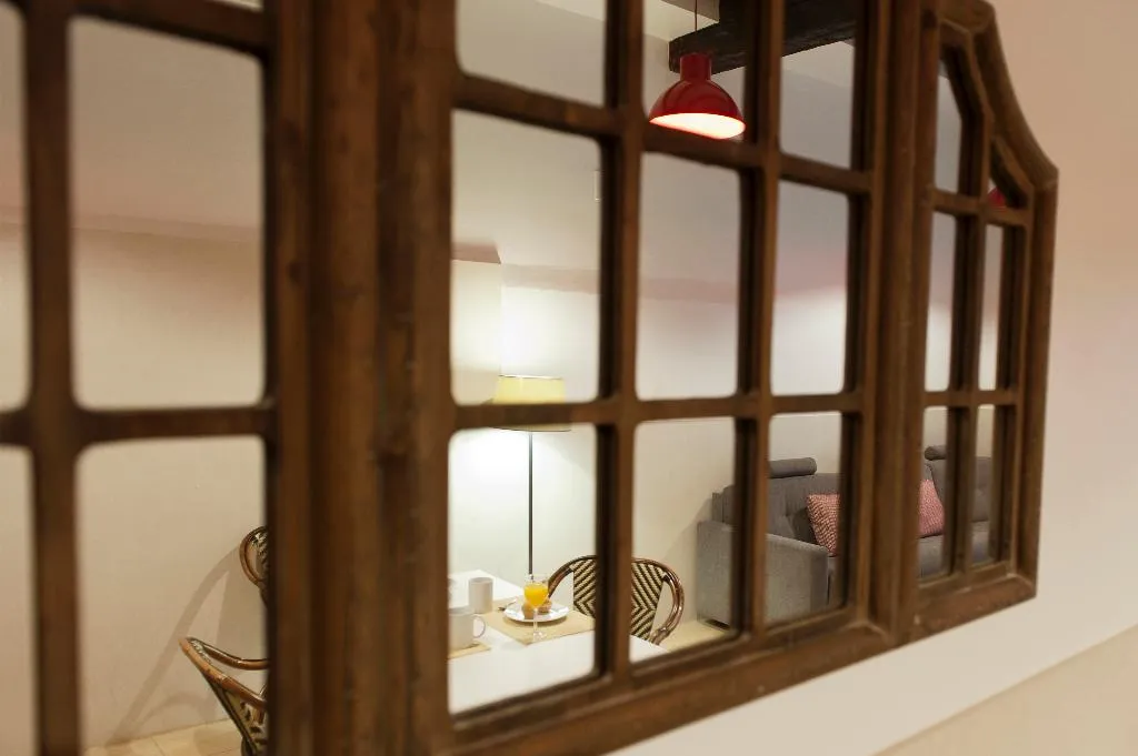 Room, MH Apartments S. Familia, Barcelona