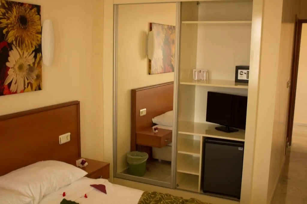 Room, Lord Hotel, Izmir