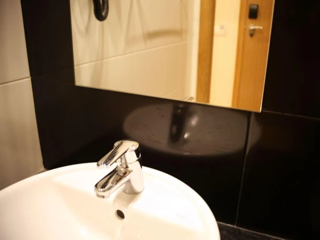 TRIPLE STANDARD Room, Lisbon Style Guesthouse, Lisbon