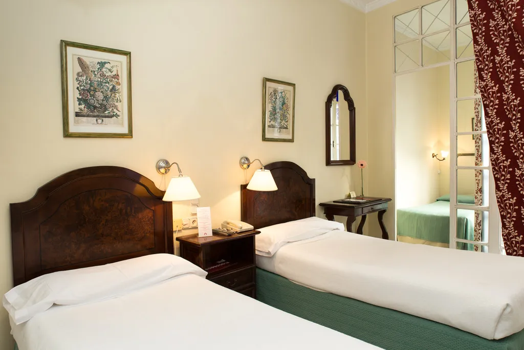 Room, Hotel Abril, Seville