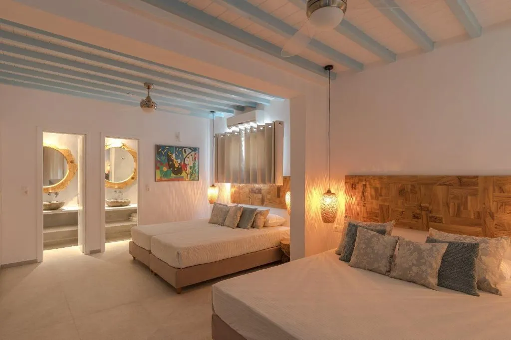 Room CAPACITY 4 Room, Villa Konstantin Rooms & Suites, Mykonos