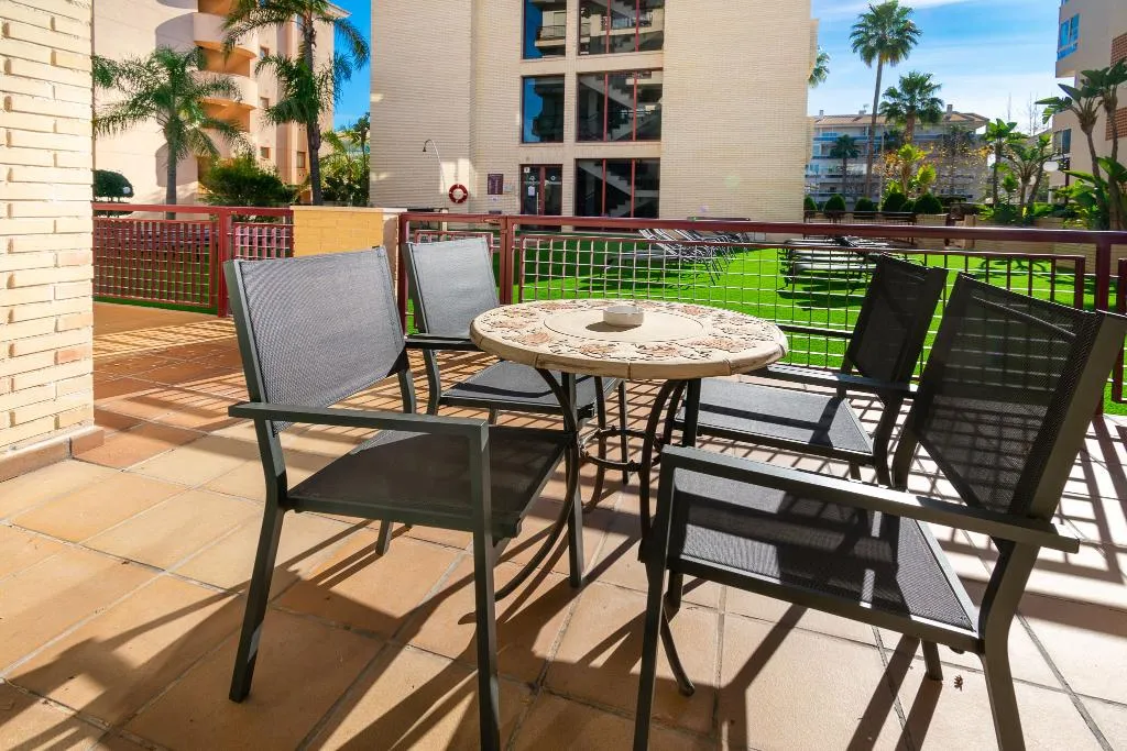 APARTMENT CAPACITY 4 TWO BEDROOMS Room, Albir Confort Avenida Apartamentos, Costa Blanca