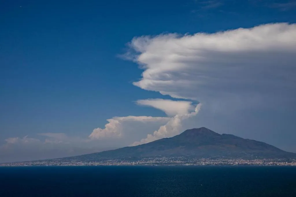 General view, Grand Hotel Angiolieri, Naples