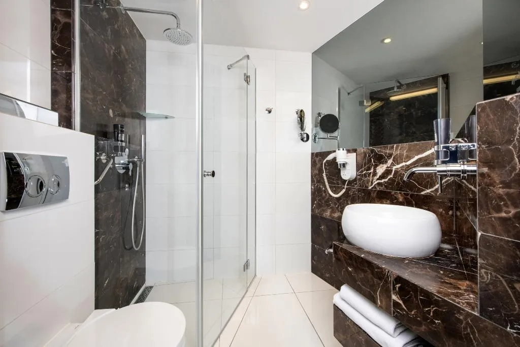 DOUBLE STANDARD Room, Leonardo Boutique Hotel Krakow City Center, Krakow