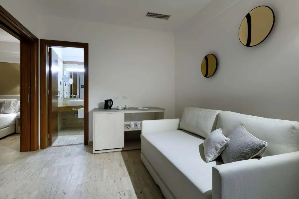 FAMILY ROOM STANDARD Room, Grand Palladium Sicilia Resort & Spa, Palermo