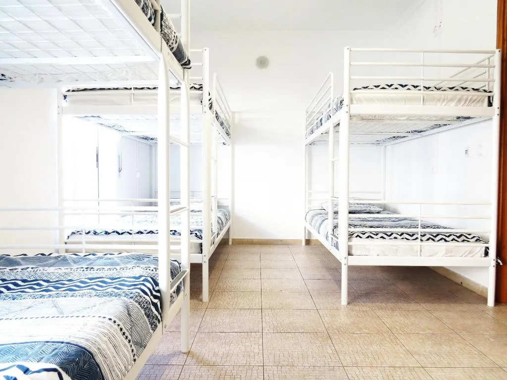Room, The 17 Hostel, Algarve
