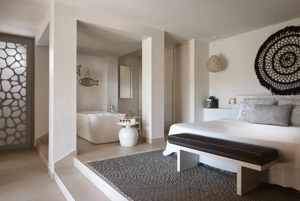 VILLA WITH PRIVATE POOL Room, Eagles Villas, Thessaloniki