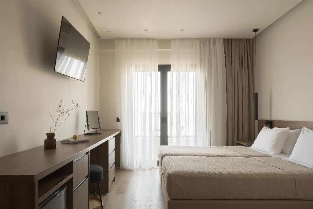 Double or Twin SUPERIOR WITH AIR CONDITIONING Room, Sergios Hotel, Crete