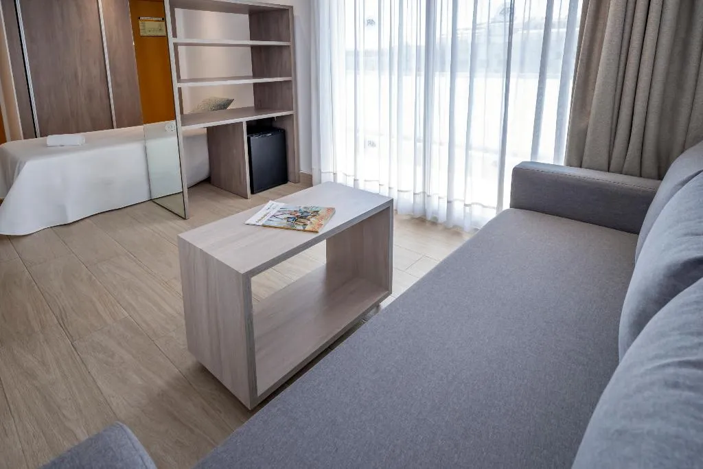 JUNIOR SUITE STANDARD Room, 4R Salou Park Resort II, Costa Dorada