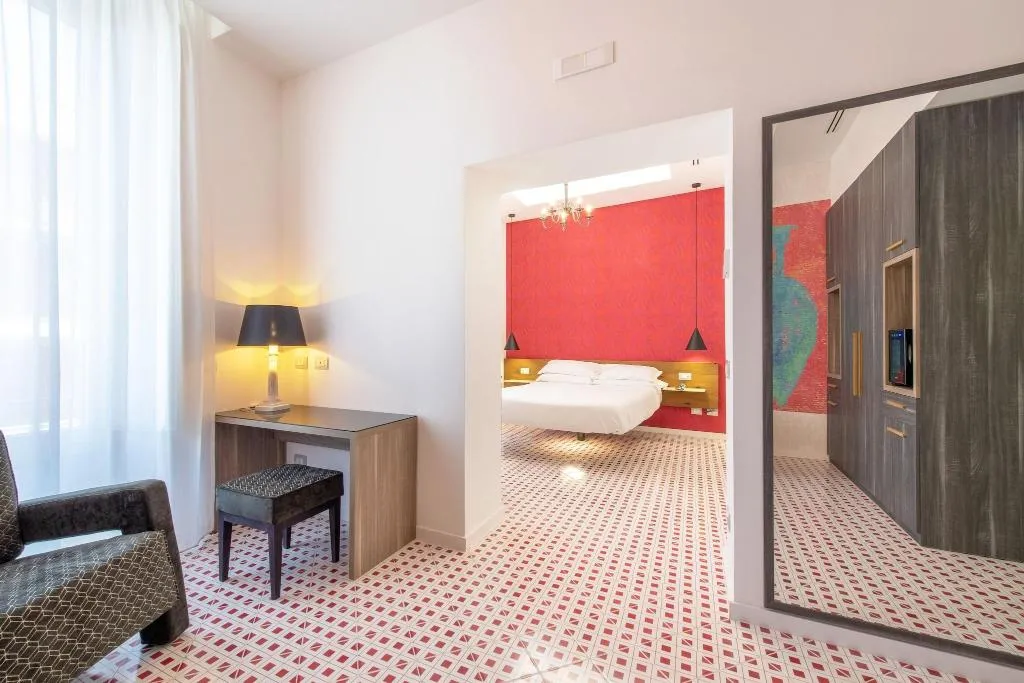 SUITE GRAND Room, Hotel Nice, Naples