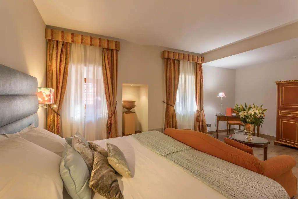 Room, Izan Trujillo, Madrid