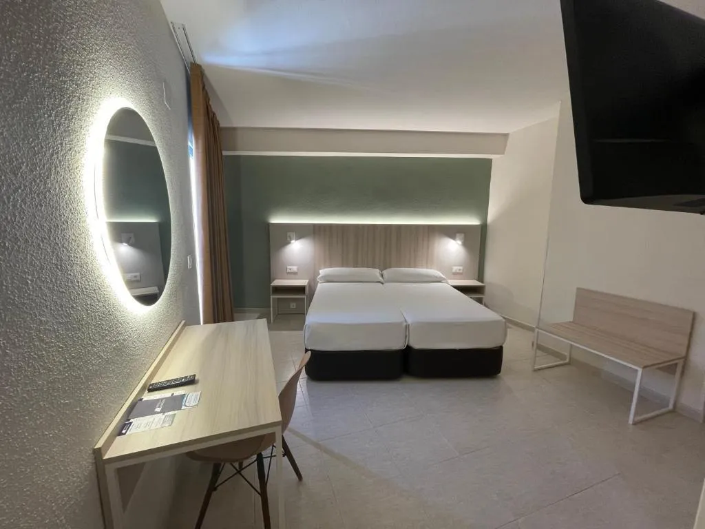 Double or Twin INNER Room, Marconi, Costa Blanca