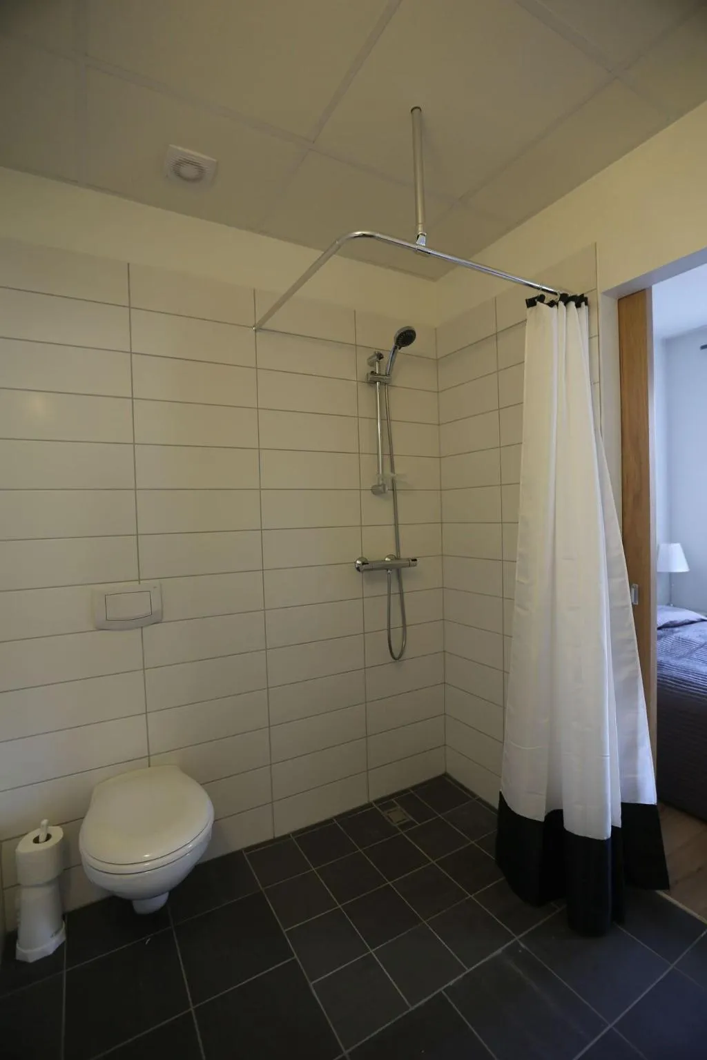 Room, 100 Iceland Hotel, Reykjavik