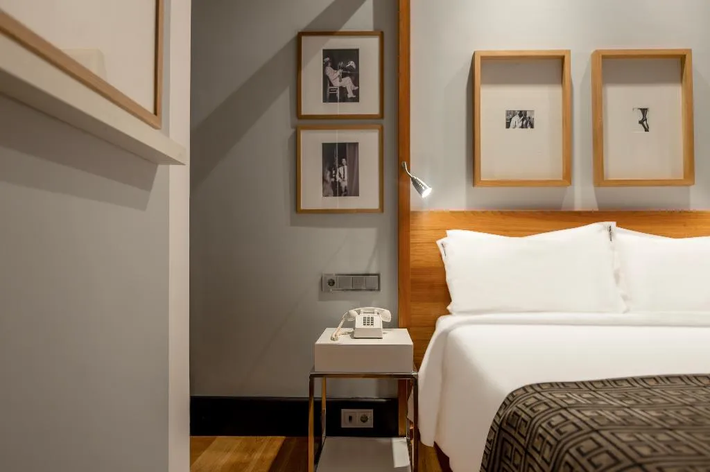 Room, Browns Downtown Hotel, Lisbon