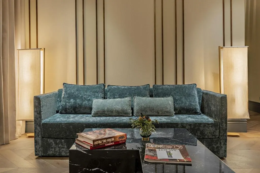 SUITE KING SIZE BED Room, Hotel Coolrooms Atocha, Madrid