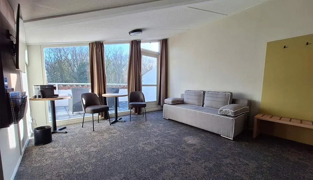 JUNIOR SUITE STANDARD Room, Fletcher Hotel Jan van Scorel, Amsterdam