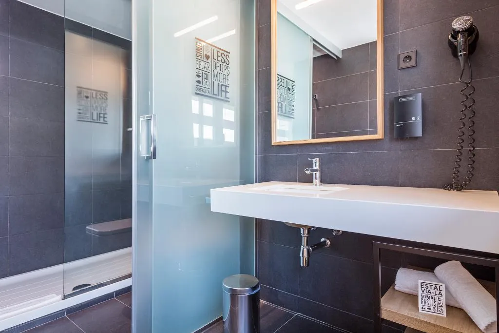 SINGLE STANDARD Room, Andante Drassanes, Barcelona