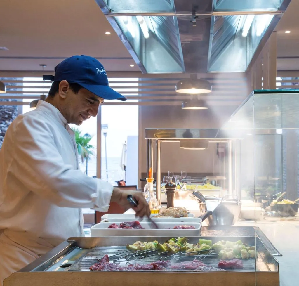 Restaurant, Radisson Blu Resort & Thalasso Hammamet, Tunisia