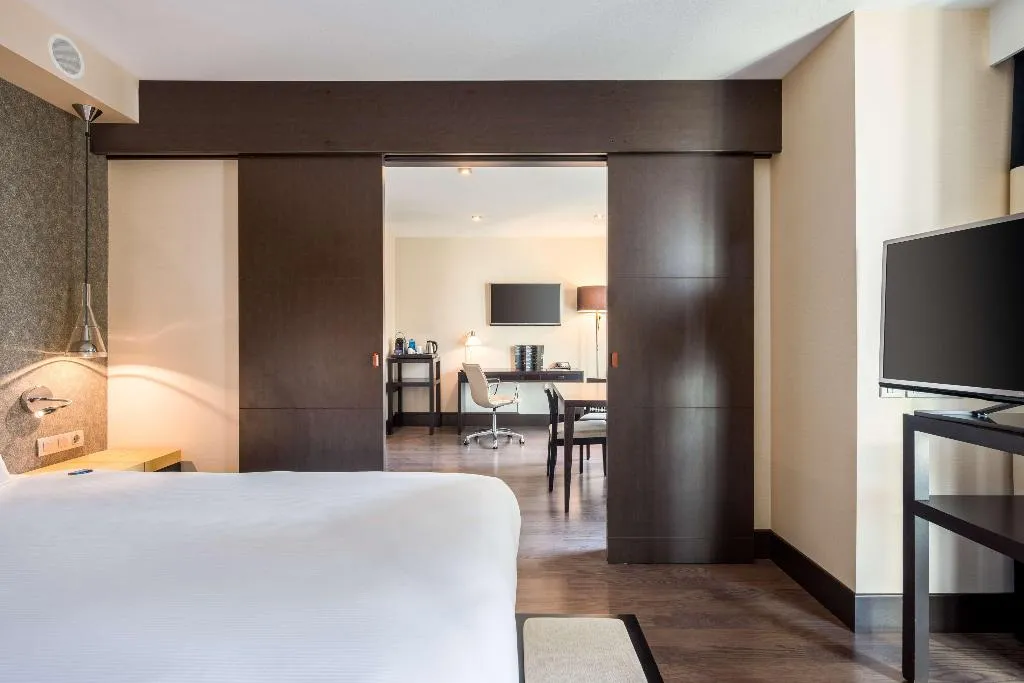 Room, NH Den Haag, Amsterdam