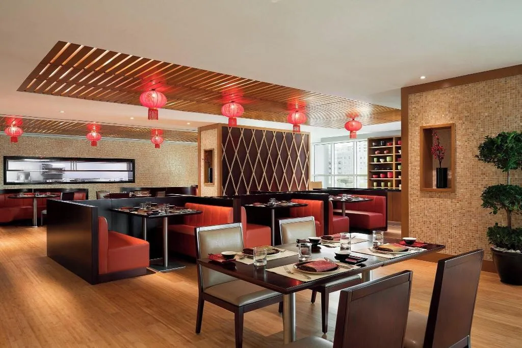 Restaurant, Four Points by Sheraton Sharjah, Dubai