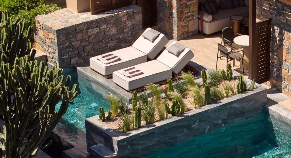 JUNIOR SUITE WITH PRIVATE POOL Room, Daios Cove, Crete