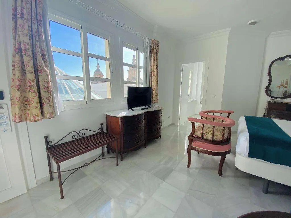 Room, Hotel Las Cortes De Cadiz, Costa De La Luz