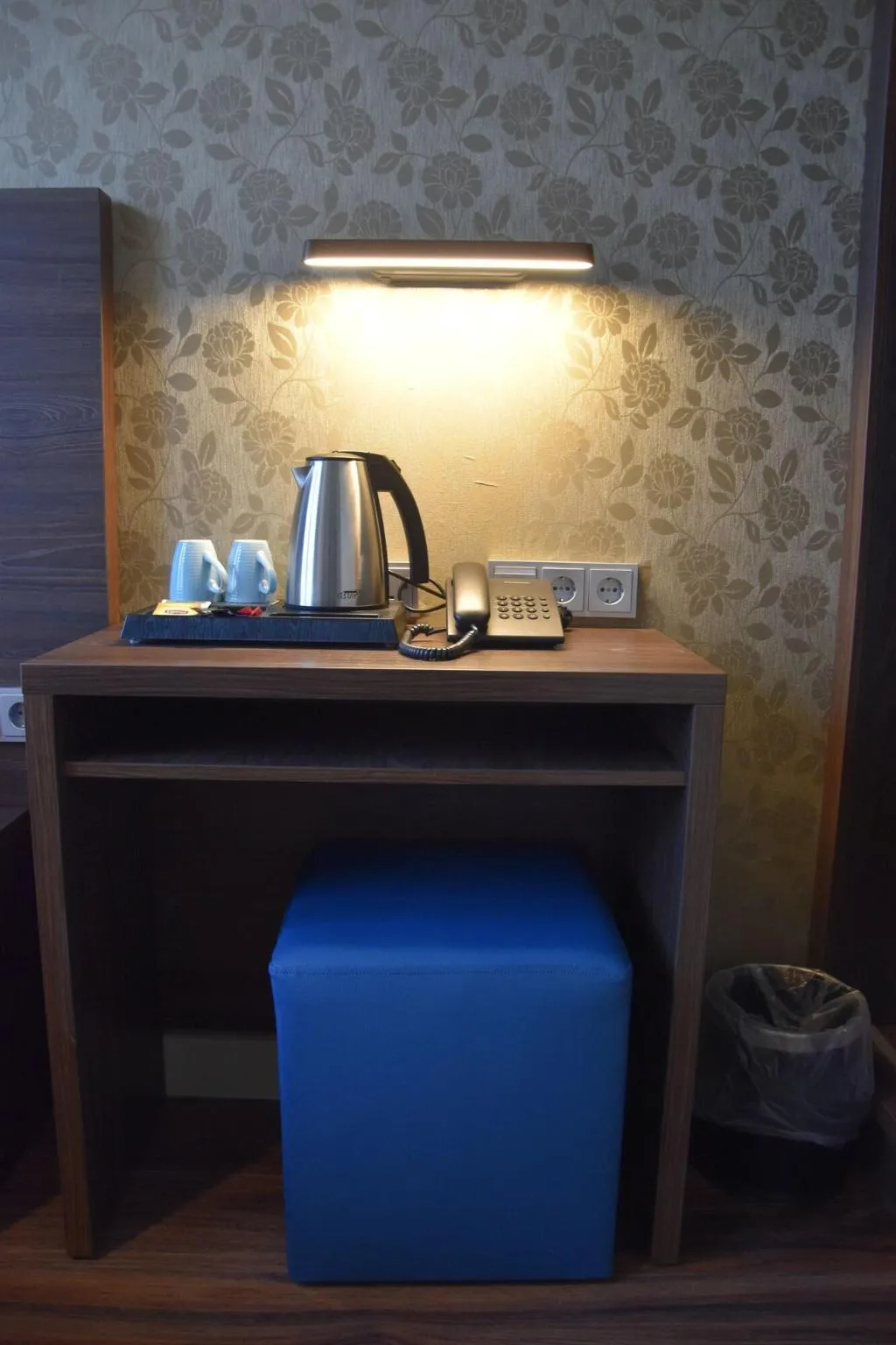 DOUBLE ECONOMY Room, Armada Hotel Amsterdam, Amsterdam